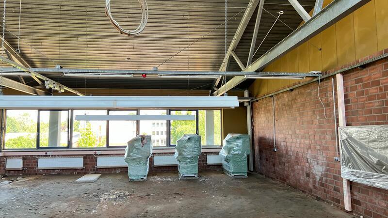 Im Werkstattbereich des Stader Berufsschulzentrums werden umfangreiche Sanierungsarbeiten ausgeführt.