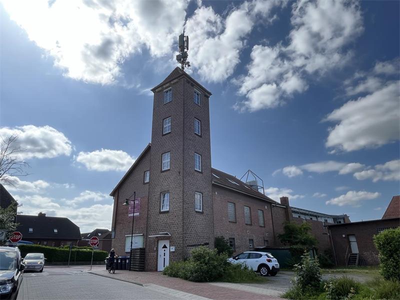 Im ehemaligen Schlauchturm befindet sich jetzt eine Ferienwohnung.