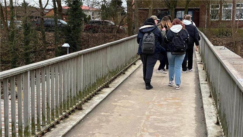 Im kommenden Winter soll der Berührungsschutz gegen ein Provisorium ausgetauscht werden.