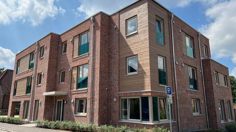 Neues Schutz- und Beratungszentrum für Frauen in Stade: Gewaltopfer nicht mehr verstecken Im neuen Schutz- und Beratungszentrum für Frauen Im Neuwerk finden bis zu neun Frauen und 16 Kinder Zuflucht vor Gewalt in der Partnerschaft.
