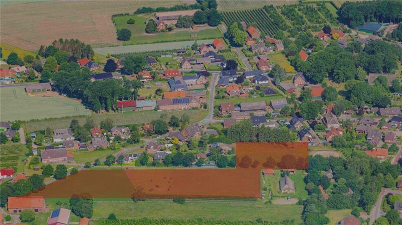 Im rot markierten Bereich will Bliedersdorf mit neuen Wohnhäusern wachsen. Rechts davon liegt das Museumsdorf.