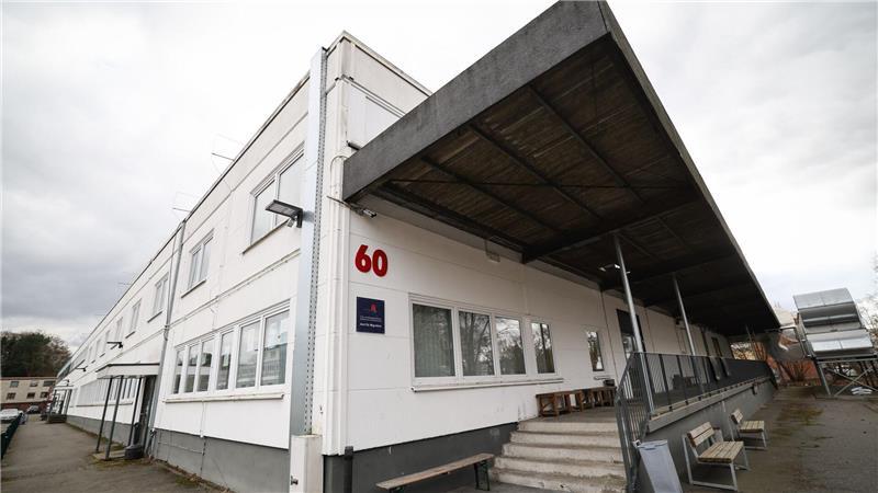 Im sogenannten Dublin-Zentrum in Hamburg-Rahlstedt warten die ersten Asylbewerber auf ihre Abschiebung in das für ihr Verfahren zuständige EU-Land.