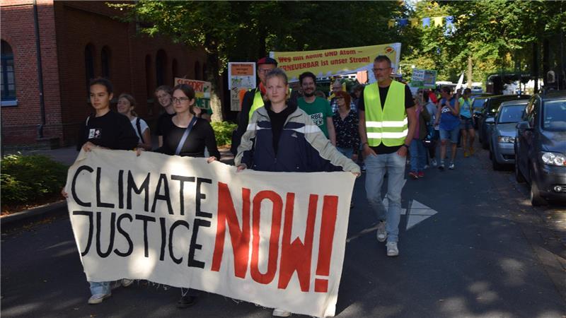 Im vergangenen September beteiligte sich Fridays for Future in Buxtehude am bundesweiten Klimastreik. Bei der Neuauflage am Freitag, 14. Februar, wird der Demonstrationszug wieder über die Bahnhofstraße führen.