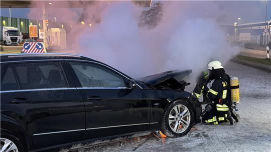 Immer wieder flammten Glutnester neu auf.
