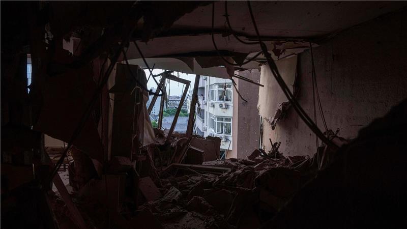 Immer wieder greift Russland auch Kiew an.