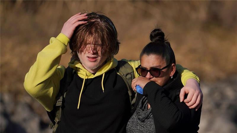 Polizei: 17-Jähriger erschießt an US-Highschool 16-Jährige Immer wieder herrscht nach tödlicher Waffengewalt Entsetzen und Trauer in den USA - ohne dass sich an der Gesetzeslage etwas ändert.