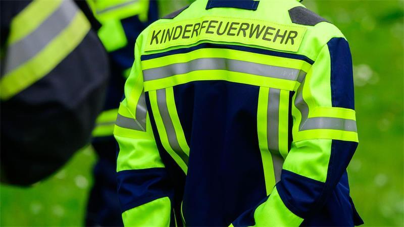 Immerhin 36,5 Prozent 37 Prozent aller Mitglieder in den Kinder- und Jugendfeuerwehren sind Mädchen.