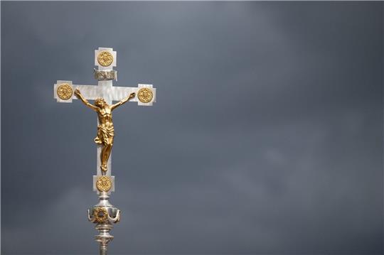In Agathenburg wird über die Gestaltung des Altarraums in der Ria-zum-Felde-Gedächtnis-Kapelle diskutiert (Symbolfoto).