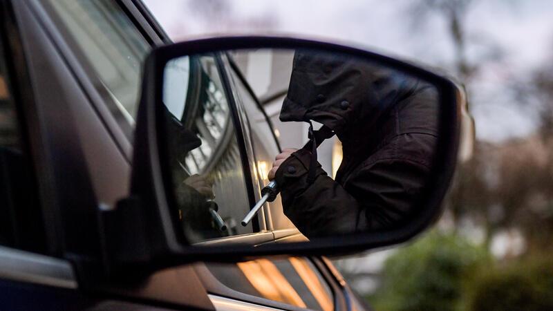 Apensen: Autodiebe stehlen BMW im Wert von 30.000 Euro In Apensen waren Autodiebe am Werk (Symbolbild).