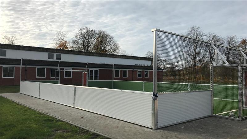 In Balje wurde ein Soccerplatz eingerichtet.