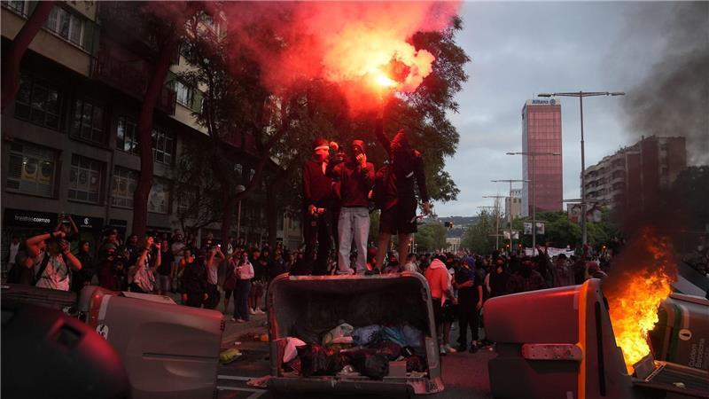 Streiks und Demos in Spanien gegen Israel wegen Gaza In Barcelona kam es bei einer Demonstration gegen Israels militärisches Vorgehen im Gazastreifen zu Gewalt.