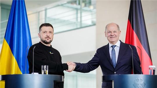 In Berlin ist ein Treffen zwischen Bundeskanzler Olaf Scholz und dem ukrainischen Präsidenten Wolodymyr Selenskyj geplant.