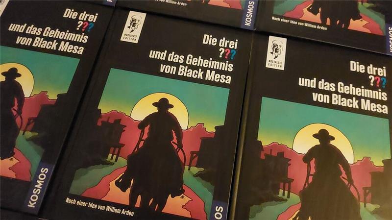 „Drei ???“-Abenteuer nach über 50 Jahren zu Ende geschrieben In „Die drei ??? und das Geheimnis von Black Mesa“ entdecken Justus, Peter und Bob eine verlassene Geisterstadt.
