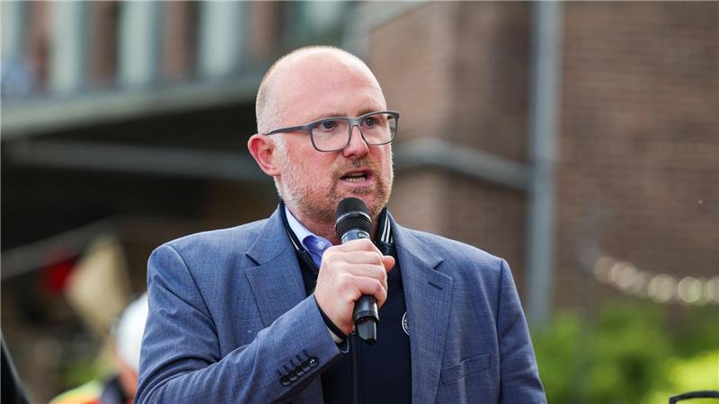 In Duisburg muss sich der amtierende Oberbürgermeister Sören Link in der Stichwahl einem AfD-Herausforderer stellen. (Archivbild)