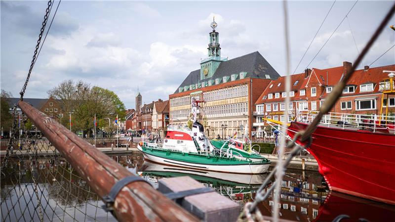 In Emden fand 2000 die erste Nationale Maritime Konferenz statt. 