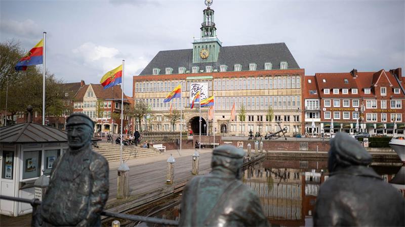 In Emden gab es bis 1997 einen Marinestützpunkt. (Archivbild)
