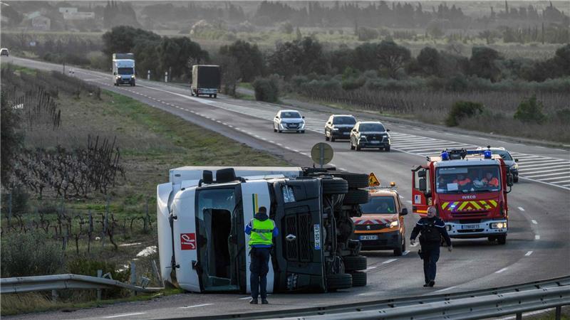 In Frankreich gab es durch den Sturm „Nils“ einen Toten. 