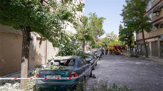 In Granada gab es bei einem weiteren mittelschweren Erdbeben vor allem Schäden durch herabfallende Fassaden- und Dachtrümmer. 