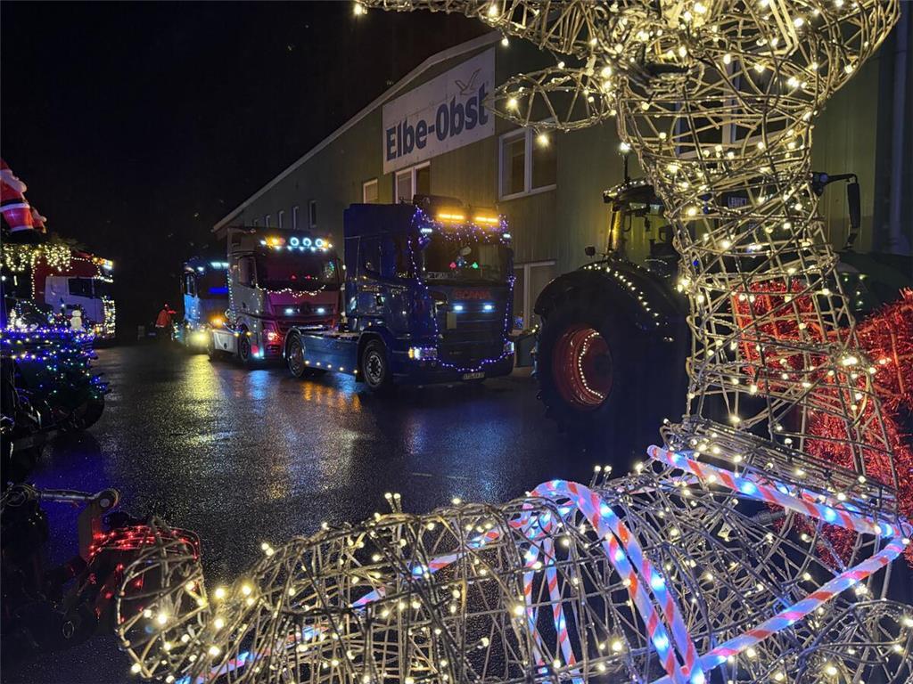 In Guderhandviertel endete die Lichterfahrt. 