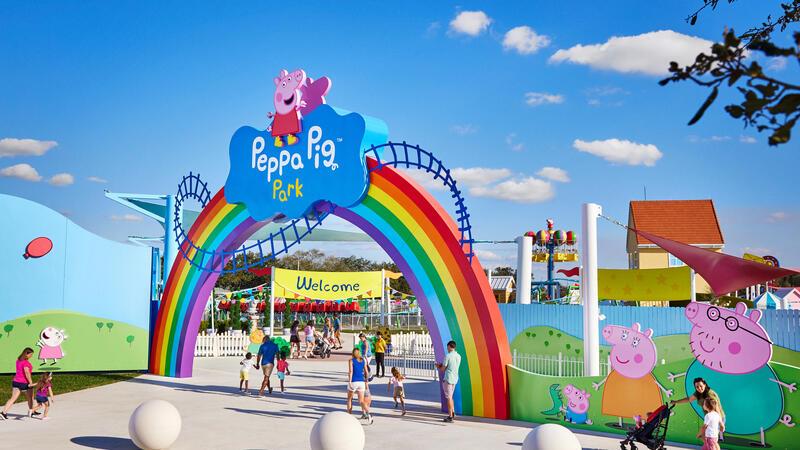 In Günzburg soll neben dem Legoland ein Themenpark zur TV-Serie Peppa Wutz entstehen. Zielgruppe: Familien mit Vorschulkindern.
