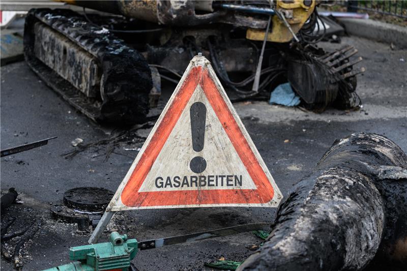 In Hamburg am Alten Damm muss der Netzbetreiber ein unterirdisches Gasleck wieder abdichten. Foto: Robert Michael/dpa (Symbolbild)