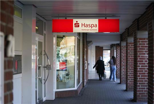 In Hamburg beginnt der Zivil-Prozess um Schadenersatzansprüche gegen die Haspa (Hamburger Sparkasse) nach einem Einbruch in der Norderstedter Filiale mit rund 40 Millionen Euro Gesamtschaden. Foto: Marcus Brandt/dpa