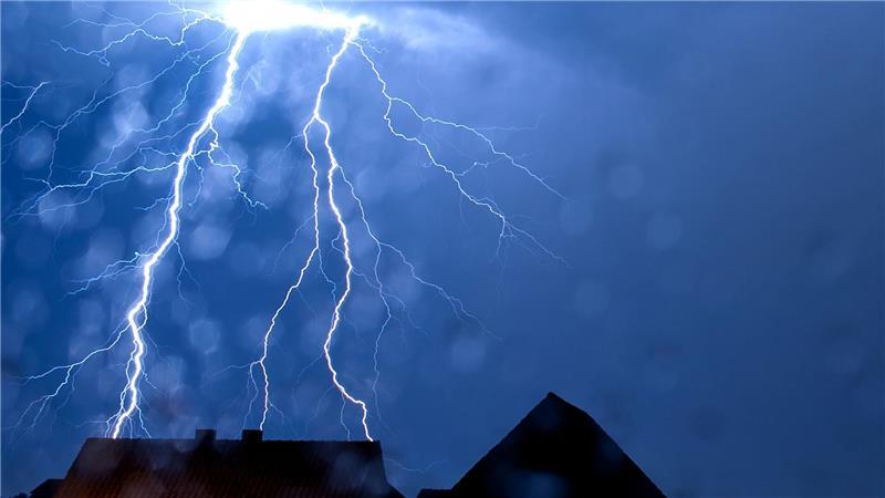 In Hamburg gingen 2025 weniger Blitze nieder. (Symbolfoto) 