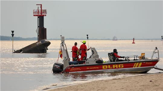 In Hamburg ist die Zahl der Badetoten im vergangenen Jahr gestiegen. (Archivbild) 