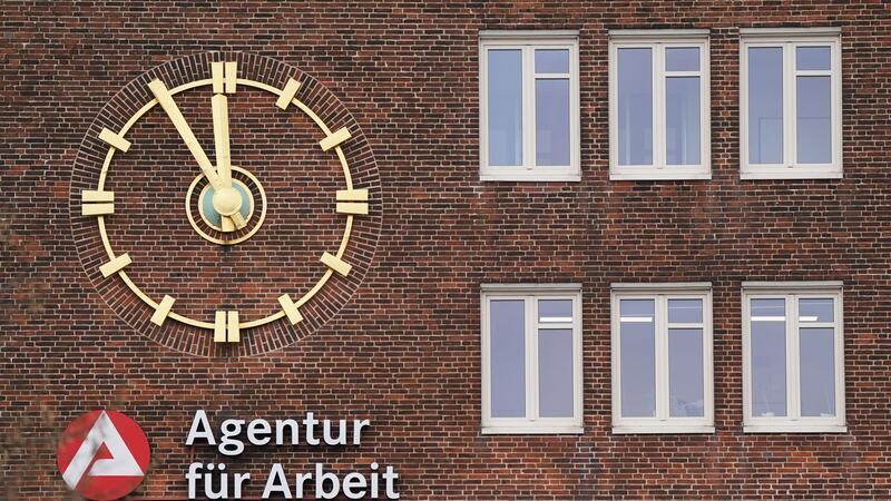 In Hamburg sind mehr Menschen ohne Arbeit. (Symbolbild)