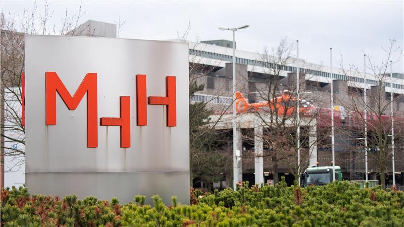 In Hannover und Göttingen legen Beschäftigte der Unikliniken ihre Arbeit nieder. (Symbolbild)