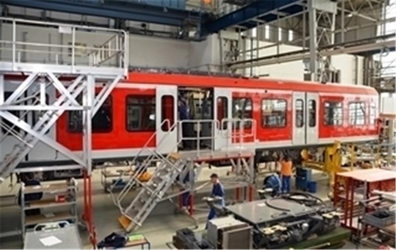 In Henningsdorf nordwestlich von Berlin werden die 60 neuen S-Bahnen bei Bombardier zusammengebaut. Fotos Deutsche Bahn (3)