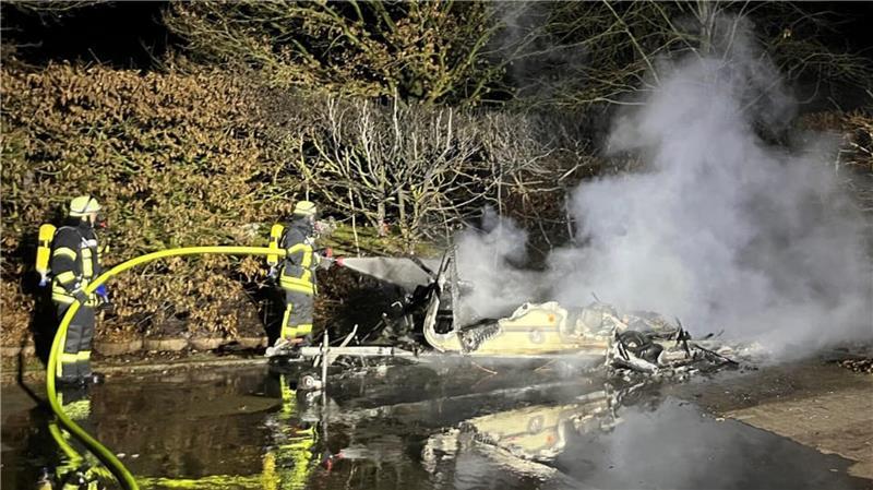 In Himmelpforten ist ein Wohnmobil komplett abgebrannt.