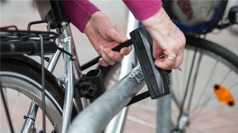 Polizei: Serie von Fahrrad-Diebstählen in Kiel aufgeklärt In Kiel haben Ermittler eine Gruppe Fahrrdiebe im Visier. (Symbolbild)