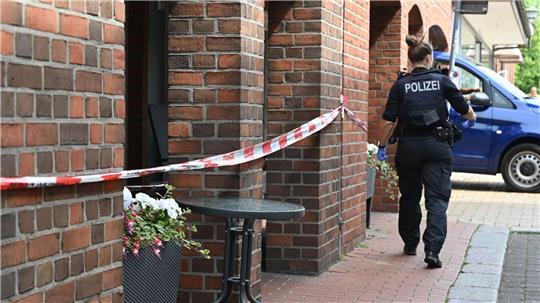 In Rendsburg sorgt ein Hinweis auf eine Waffe für einen Polizeieinsatz.