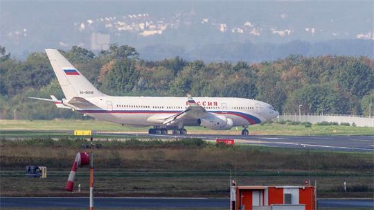 In Russland registrierte Flugzeuge dürfen wegen der Sanktionen im Kontext des Ukraine-Kriegs eigentlich nicht mehr in EU-Staaten fliegen.