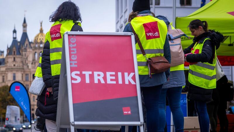In Schwerin wird gestreikt.