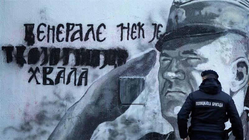 In Serbien wird Mladic bis heute als „Held“ verehrt, die politische Führung leugnet den Völkermord von Srebrenica. (Archivbild) 