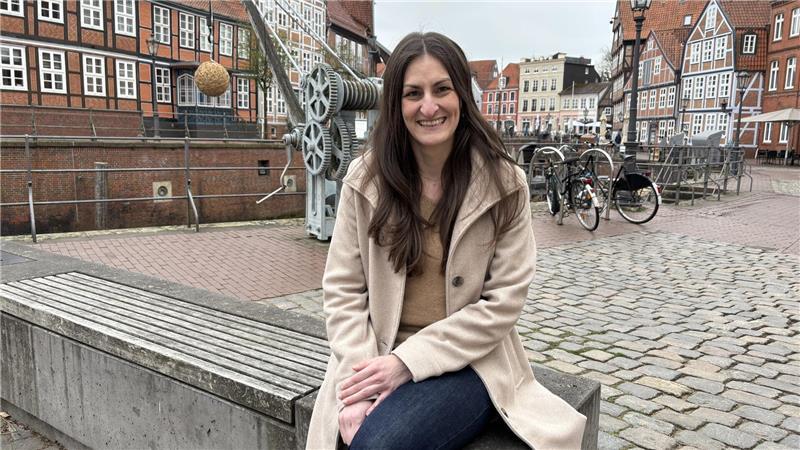 In Stade fühlt sich Constanze Bischoff zu Hause. Seit ihr Mann vor anderthalb Jahren gestorben ist, engagiert sie sich unter anderem in der Kirchengemeinde und möchte für die SPD in den Stadtrat.