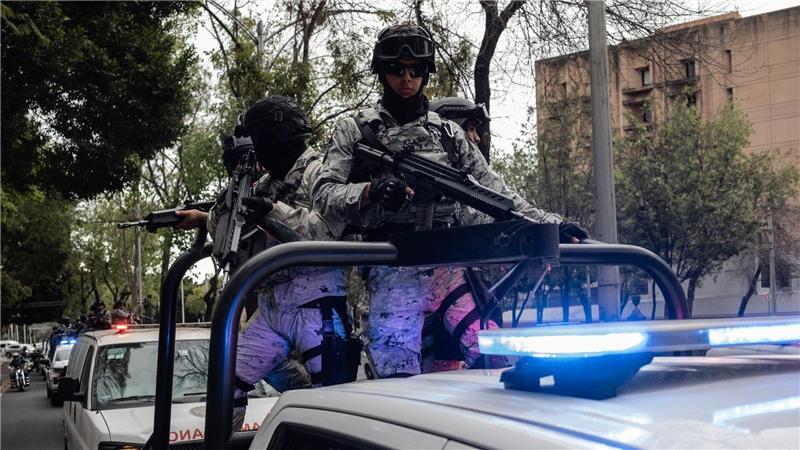 In Teilen von Mexiko-Stadt war eine massive Präsenz der Sicherheitskräfte zu beobachten. 