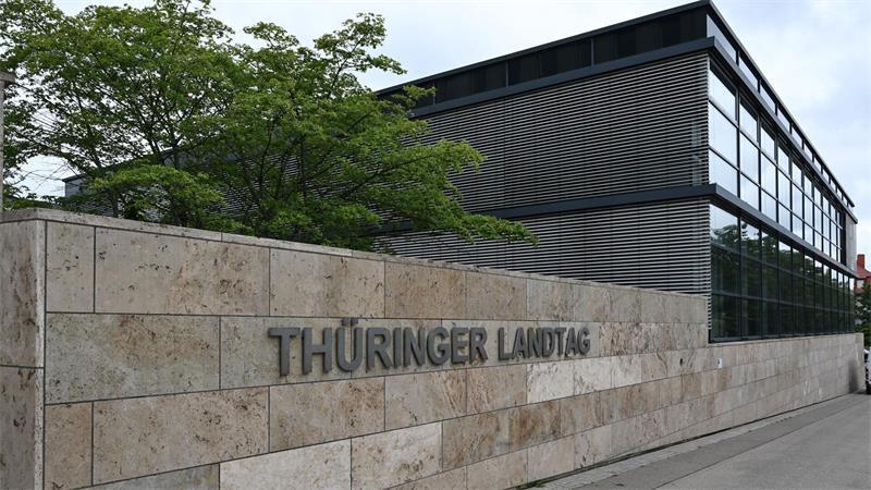 Viele Länder verbessern Lobbyregeln - Probleme in der Praxis In Thüringen seien die Regeln gut, bei der Umsetzung hapere es jedoch noch, urteilt Transparency International Deutschland. (Symbolbild)