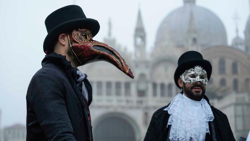 In Venedig hat die Karnevalsaison begonnen.