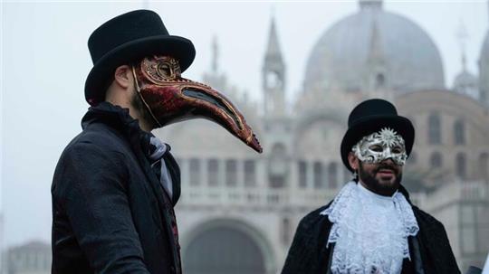 In Venedig hat die Karnevalsaison begonnen.