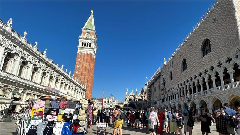 Venedig verlangt wieder Eintritt: 10 Euro pro Tag In Venedig sollen Tagesbesucher künftig bis zu zehn Euro bezahlen. (Archivbild)