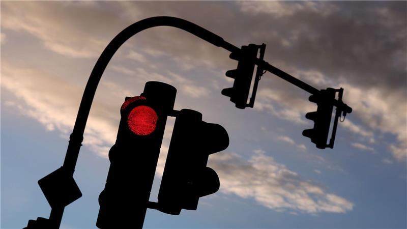 In Visselhövede hat eine Autofahrerin ein Kind angefahren, in Gnarrenburg krachte es beim Abbiegen. (Symbolbild)
