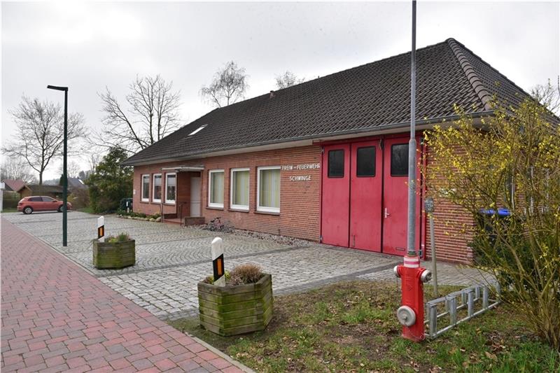 In dem Dorfgemeinschaftshaus in Schwinge ist neben der Außenstelle der Kindertagesstätte auch die Feuerwehr untergebracht. Foto: Beneke
