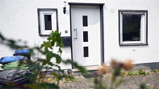 In dem Haus soll es immer wieder zu brutalen Misshandlungen gekommen sein. 