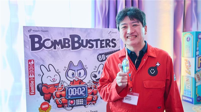 Zusammen zittern: „Bomb Busters“ ist „Spiel des Jahres“ 2025 In dem Spiel des Japaners geht es um das Entschärfen von Bomben.