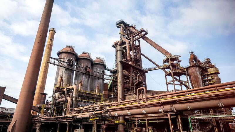 In dem Werk soll künftig mit Wasserstoff vergleichsweise klimafreundlich Stahl produziert werden.
