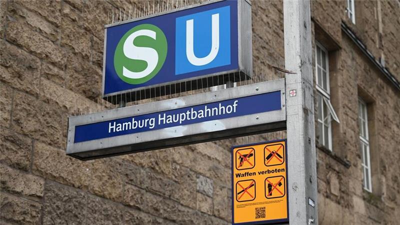 Wie die Gewalt-Bilanz an norddeutschen Bahnhöfen ausfällt In den Bahnhöfen Hamburg, Hannover und Bremen wurden im vergangenen Jahr insgesamt 1.610 Körperverletzungsdelikte registriert. (Symbolbild)