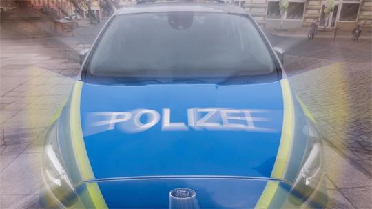 In den Kreisen Dithmarschen und Steinburg wurden 17 Objekte durchsucht. (Symbolbild)